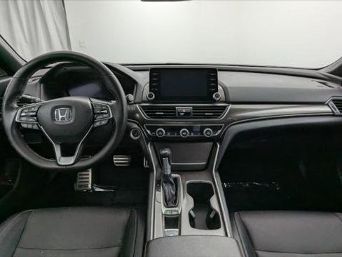 Used 2019 Honda Accord LX image 24