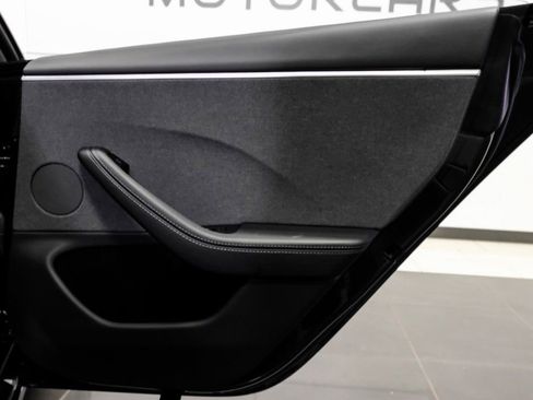 Used 2025 Tesla Model 3 Long Range image 48