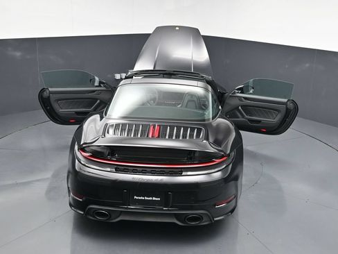 Certified 2026 Porsche 911 Targa 4S AWD/4WD image 29