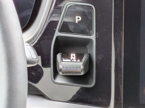 New 2025 Porsche Cayenne Turbo image 20