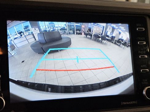 Used 2021 Toyota Tacoma TRD Off-Road w/ Technology Package image 21