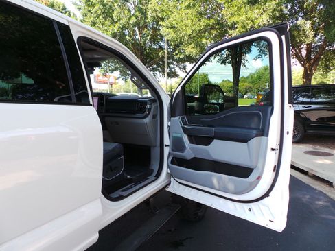 Used 2024 Ford F450 Limited w/ FX4 Off-Road Package AWD/4WD image 51