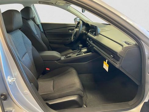 New 2025 Honda Accord SE image 16