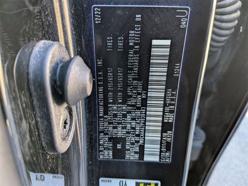 Used 2023 Toyota Corolla Cross LE image 31