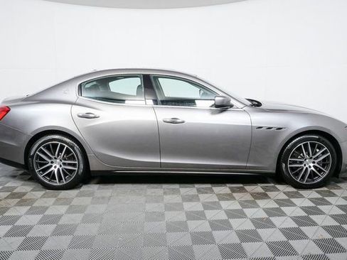 Used 2016 Maserati Ghibli image 27