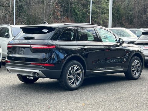 New 2026 Lincoln Corsair Premiere image 4