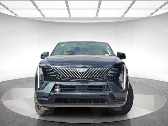 New 2025 Cadillac Escalade IQ Sport 2 w/ LPO, ONYX Package AWD/4WD image 2