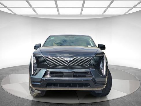 New 2025 Cadillac Escalade IQ Sport 2 w/ LPO, ONYX Package AWD/4WD image 2