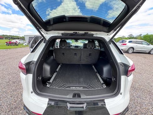 Used 2019 Chevrolet Blazer RS w/ Sun and Wheels Package FWD image 17