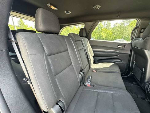 Used 2023 Dodge Durango GT RWD image 22