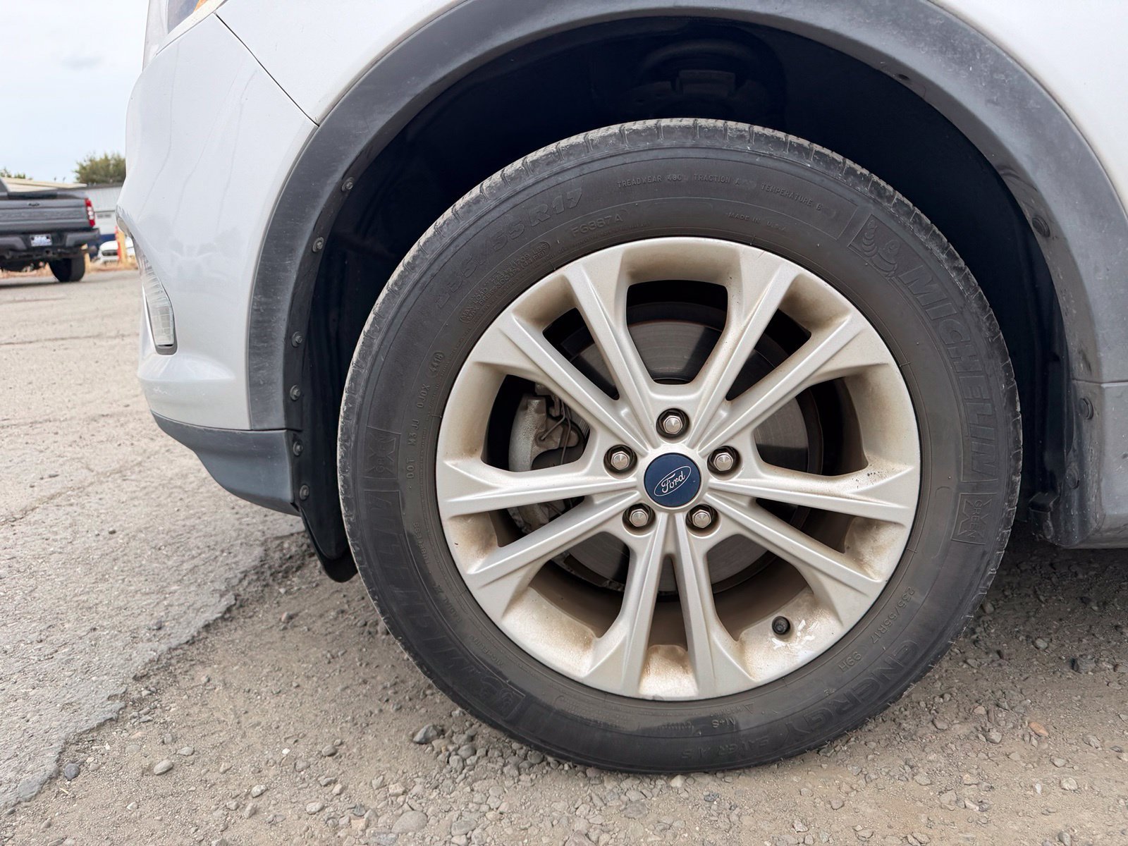 Used 2019 Ford Escape SE FWD image 9