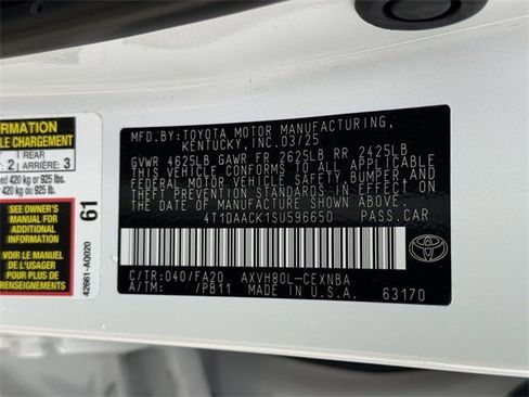 Used 2025 Toyota Camry LE image 35