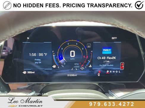 Used 2025 Chevrolet Suburban LT RWD image 22