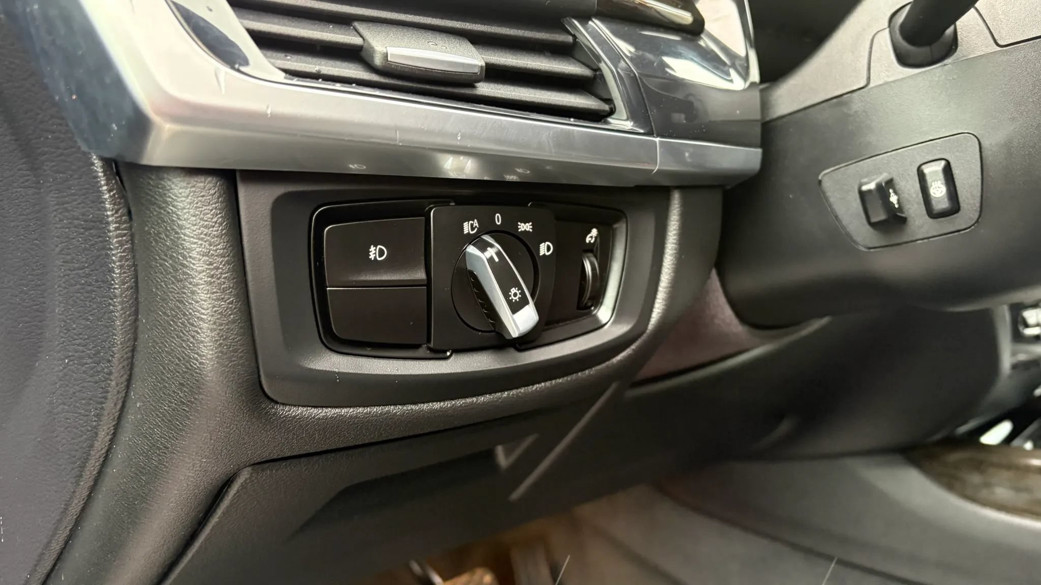 Used 2017 BMW X5 xDrive35i AWD/4WD image 17