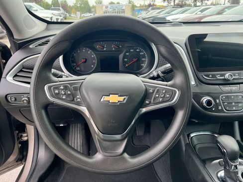 Used 2024 Chevrolet Malibu LT FWD image 14