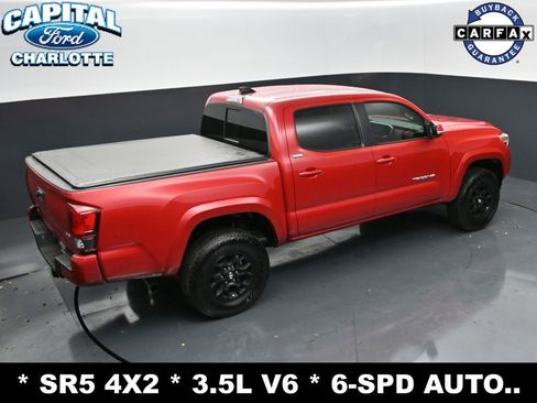 Used 2022 Toyota Tacoma SR5 w/ Technology Package image 28
