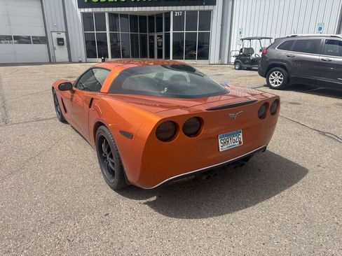 Used 2009 Chevrolet Corvette Coupe w/ Z51 Performance Package RWD image 6