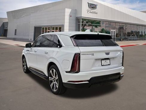 New 2025 Cadillac Escalade IQ Luxury 2 image 4