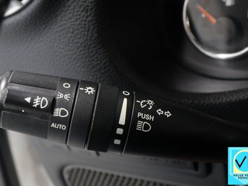 Used 2016 Jeep Wrangler Unlimited Rubicon w/ Max Tow Package image 17