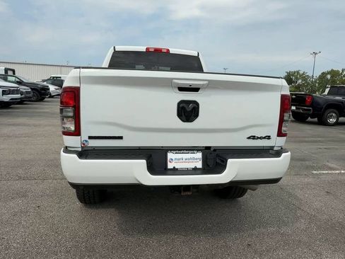 Used 2021 RAM 2500 Big Horn w/ Night Edition AWD/4WD image 7