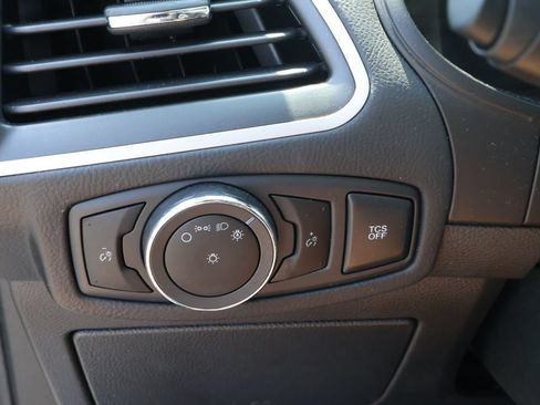 Used 2023 Ford Edge SE AWD/4WD image 13