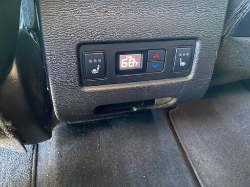Used 2023 Mitsubishi Outlander SEL AWD/4WD image 33