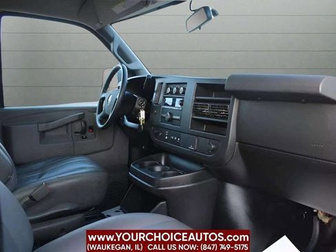 Used 2021 GMC Savana 2500 w/ Driver Convenience Package image 17