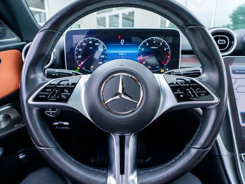 Used 2024 Mercedes-Benz C 300 4MATIC Sedan image 39