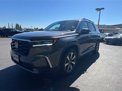 New 2025 Honda Pilot Touring