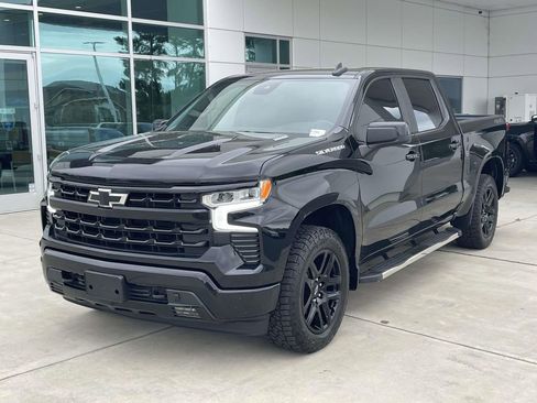 Used 2023 Chevrolet Silverado 1500 RST w/ LPO, Dark Essentials Package AWD/4WD image 2