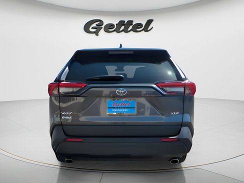 Used 2023 Toyota RAV4 XLE w/ Convenience Package FWD image 6