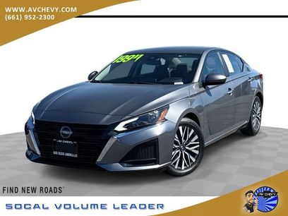 Used 2023 Nissan Altima 2.5 SV