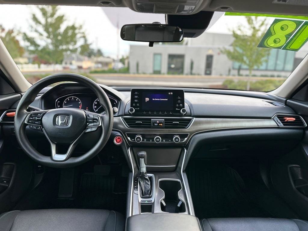 Used 2018 Honda Accord LX image 9