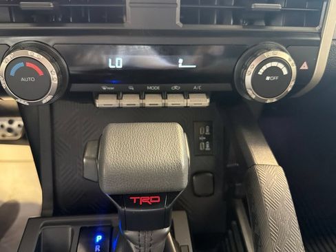 Used 2026 Toyota Tacoma TRD Sport AWD/4WD image 18