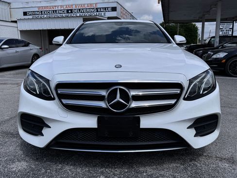 Used 2017 Mercedes-Benz E 300 image 2