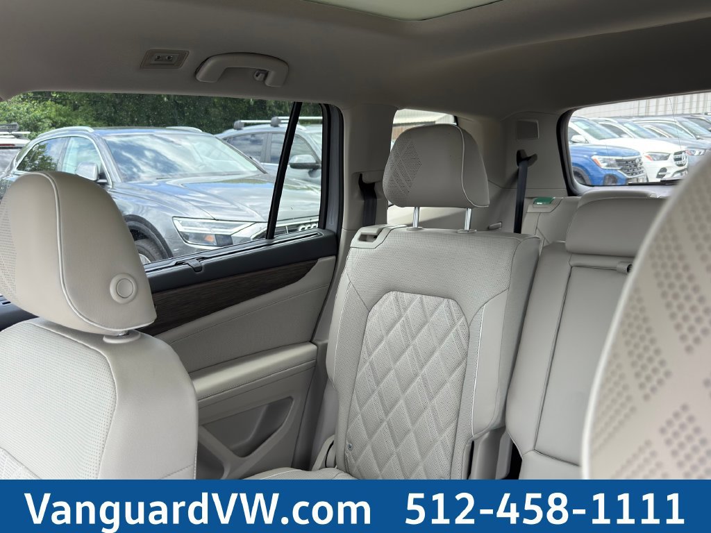 New 2025 Volkswagen Atlas SEL Premium R-Line AWD/4WD image 11