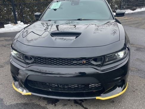 Used 2023 Dodge Charger Scat Pack w/ Plus Group image 2