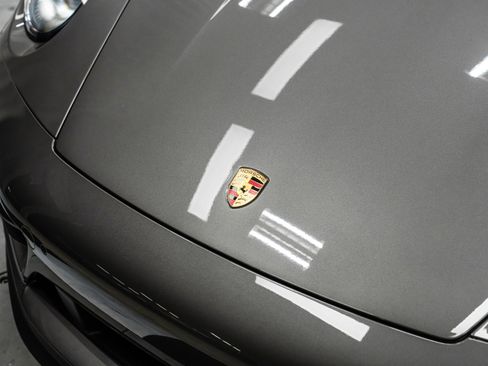 Used 2023 Porsche 911 Cabriolet image 27