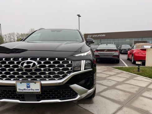 Used 2023 Hyundai Santa Fe Limited image 9