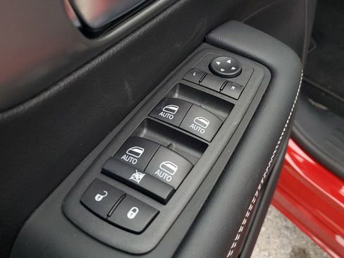 New 2026 Chrysler Pacifica Select image 20