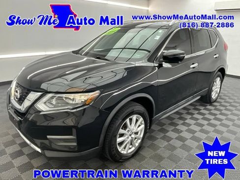 Used 2017 Nissan Rogue SV AWD/4WD image 1