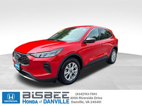 Used 2024 Ford Escape Active FWD image 1