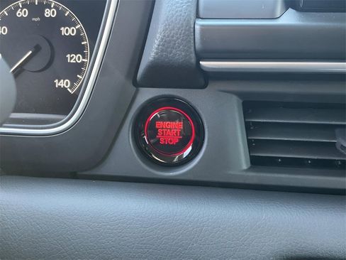 New 2025 Honda Pilot EX-L image 46