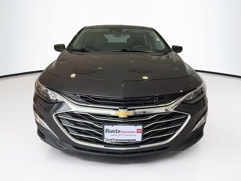 Used 2023 Chevrolet Malibu LS w/ Driver Confidence Package FWD image 2