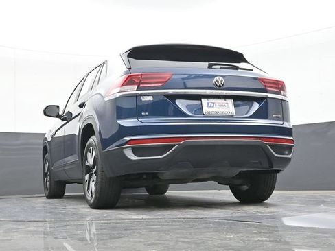 Used 2022 Volkswagen Atlas Cross Sport SE AWD/4WD image 48