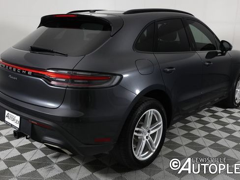 Used 2023 Porsche Macan AWD/4WD image 5