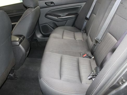 Used 2024 Nissan Altima 2.5 SV FWD image 22