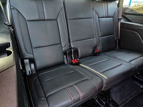 Used 2025 Chevrolet Tahoe RST w/ Comfort Package image 40