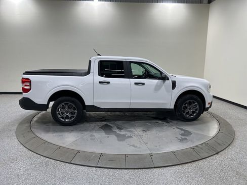 Used 2022 Ford Maverick XLT image 4