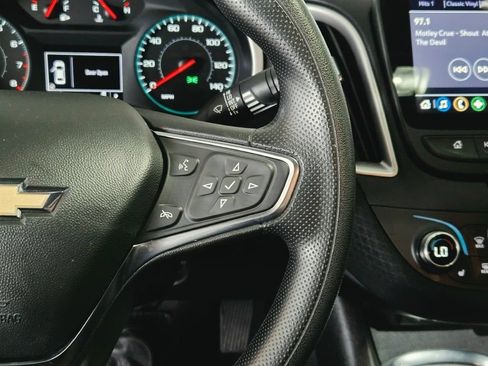 Certified 2025 Chevrolet Malibu LT FWD image 29